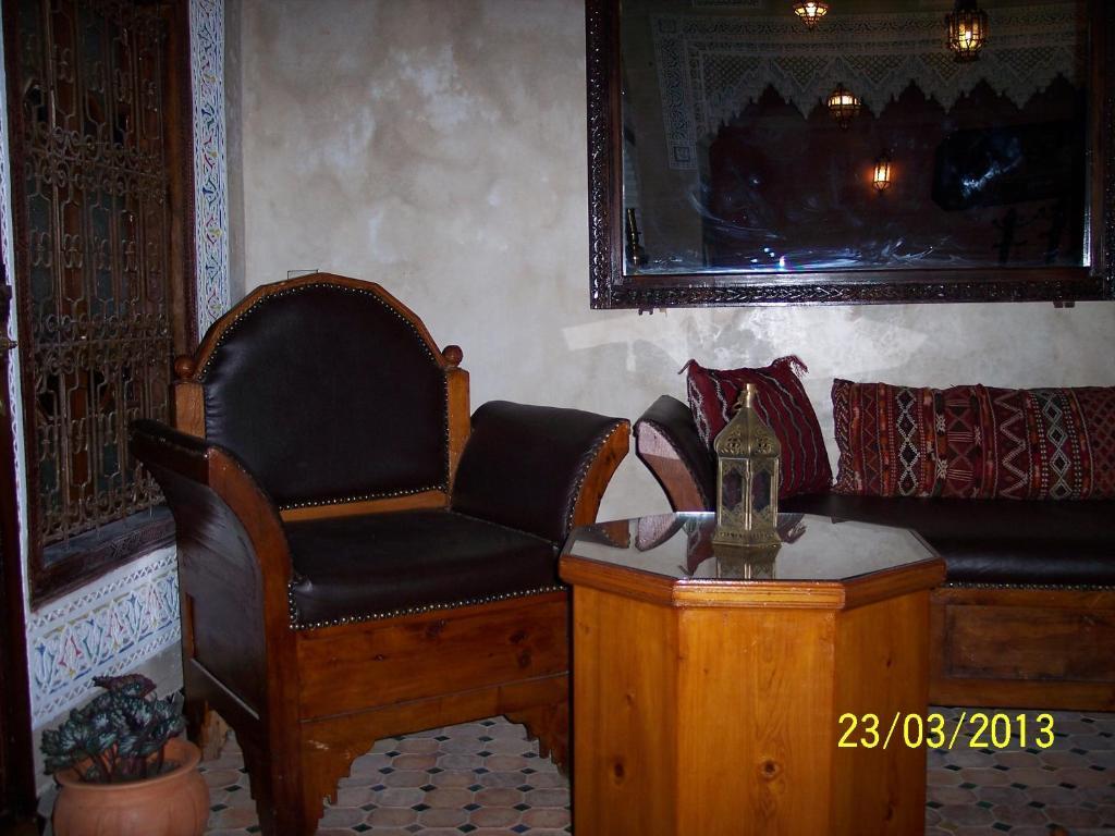 Riad Benchekroun Meknes Bagian luar foto