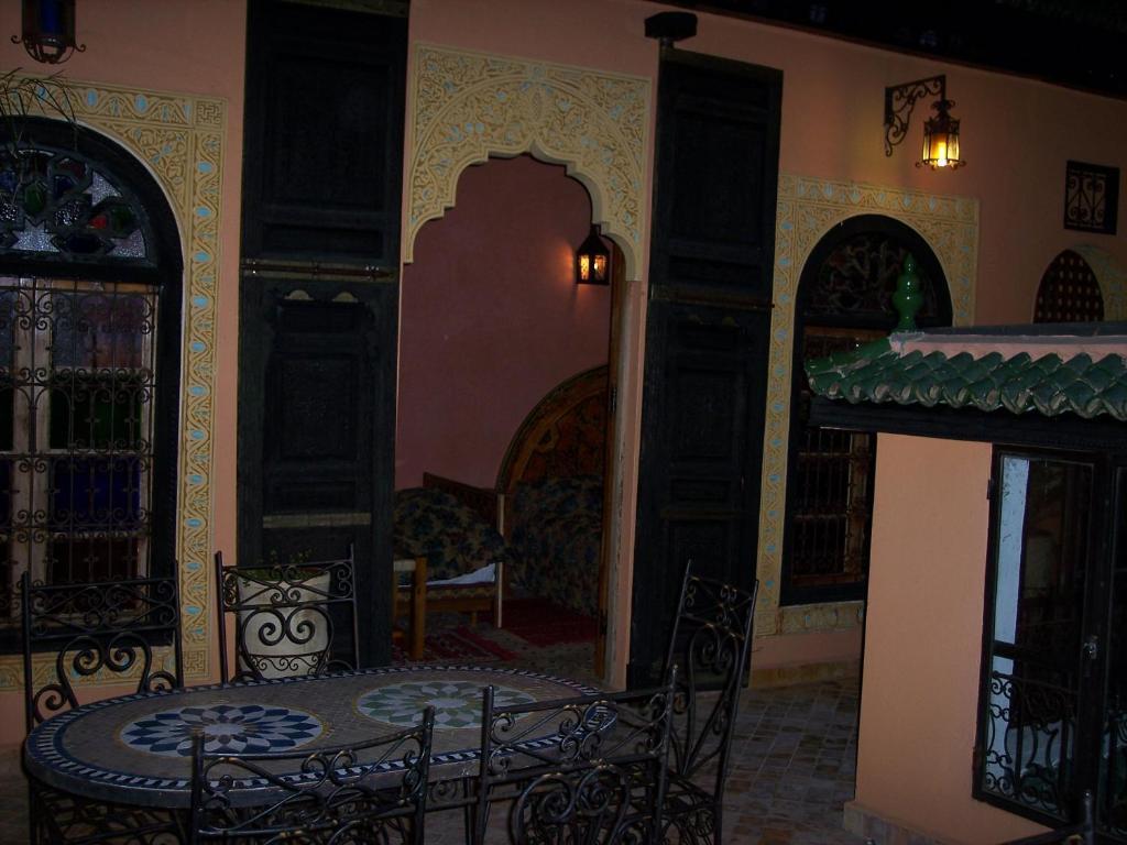 Riad Benchekroun Meknes Ruang foto